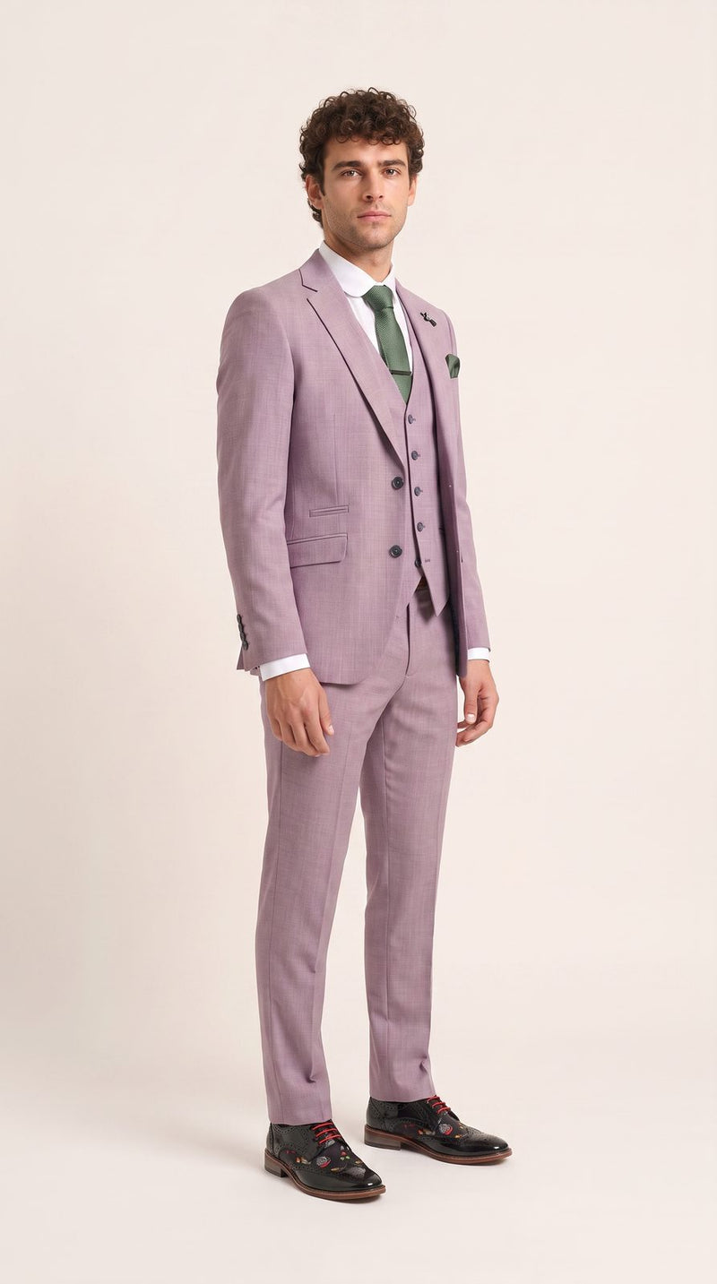 Summer — Soft Pink Summer Groom — photo 3