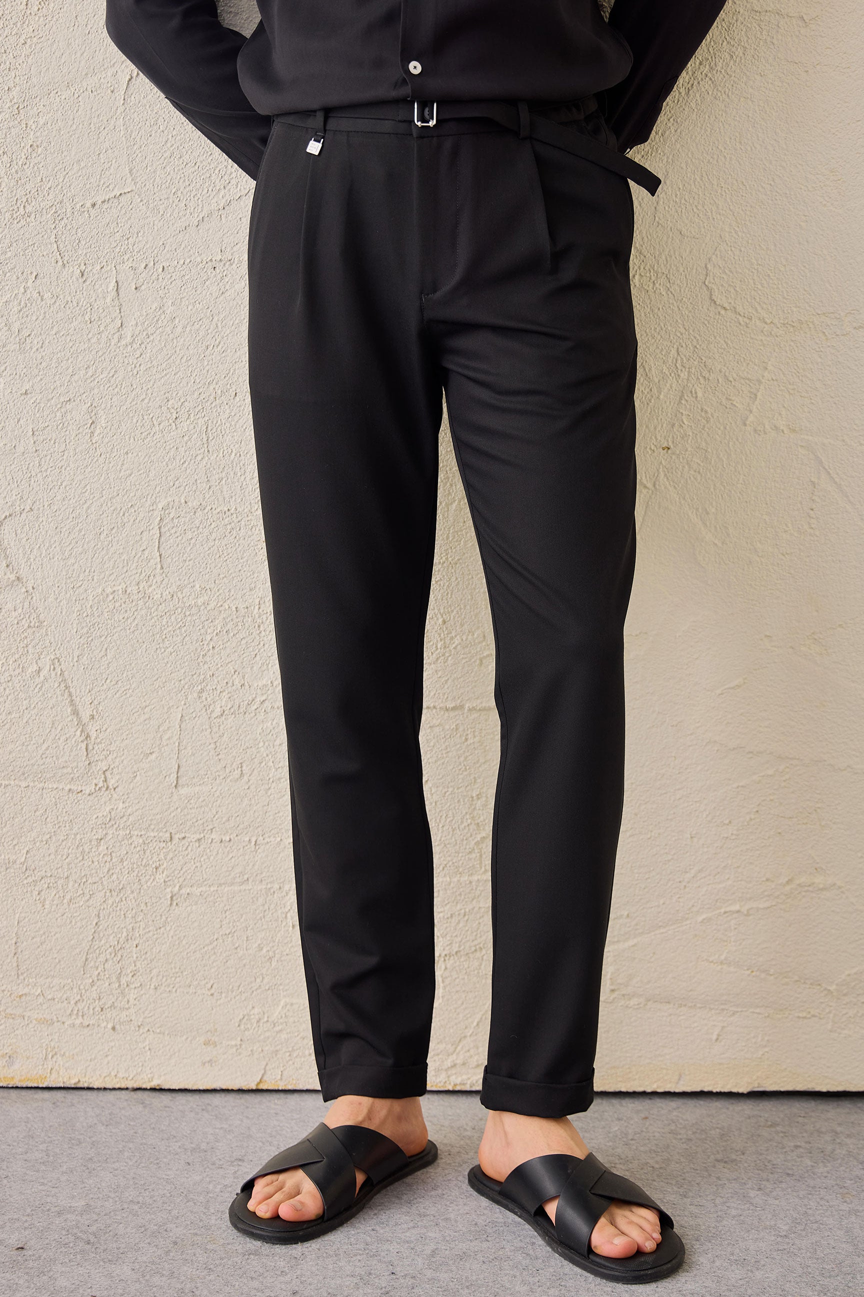 Men’s Black Pleated Gurkha Trousers Adjustable Waist Tailored Tapered Fit