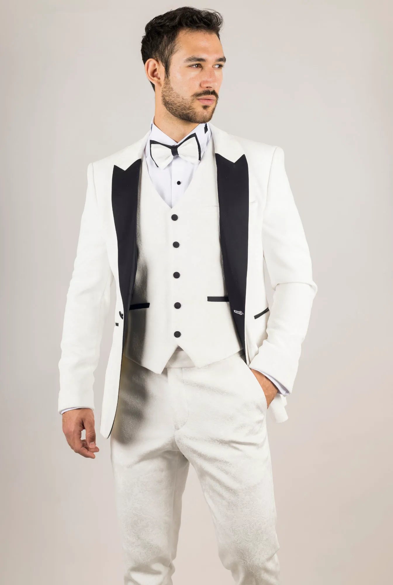 AK-24 Men's White 3-Piece Velvet Wedding Tuxedo with Black Lapels