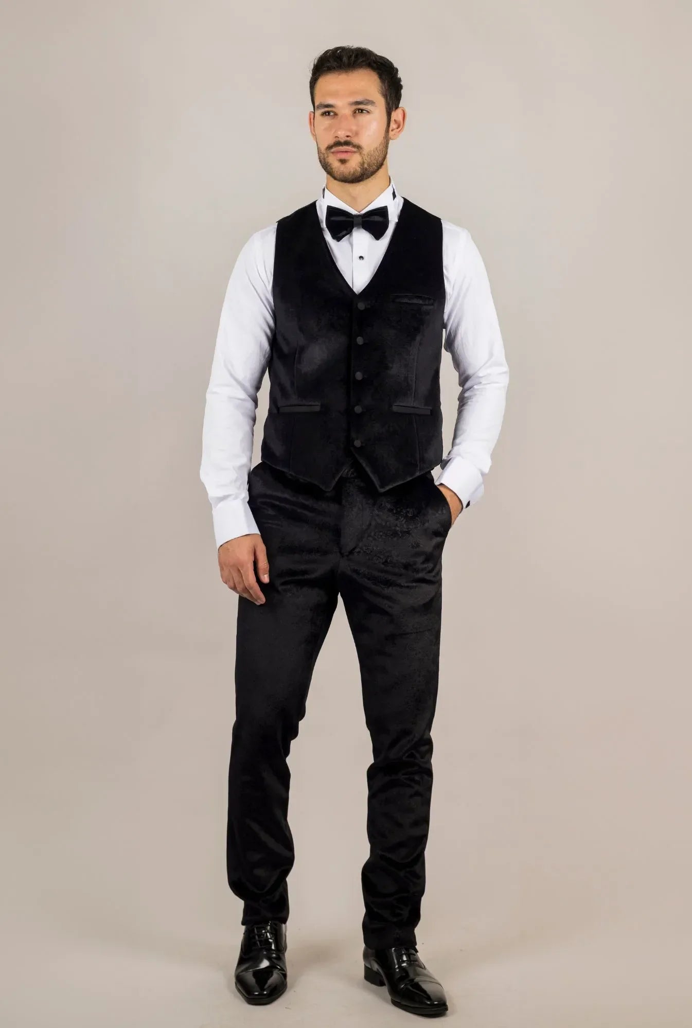 AK-26 Men's Black 3-Piece Velvet Wedding Tuxedo with Satin Lapels