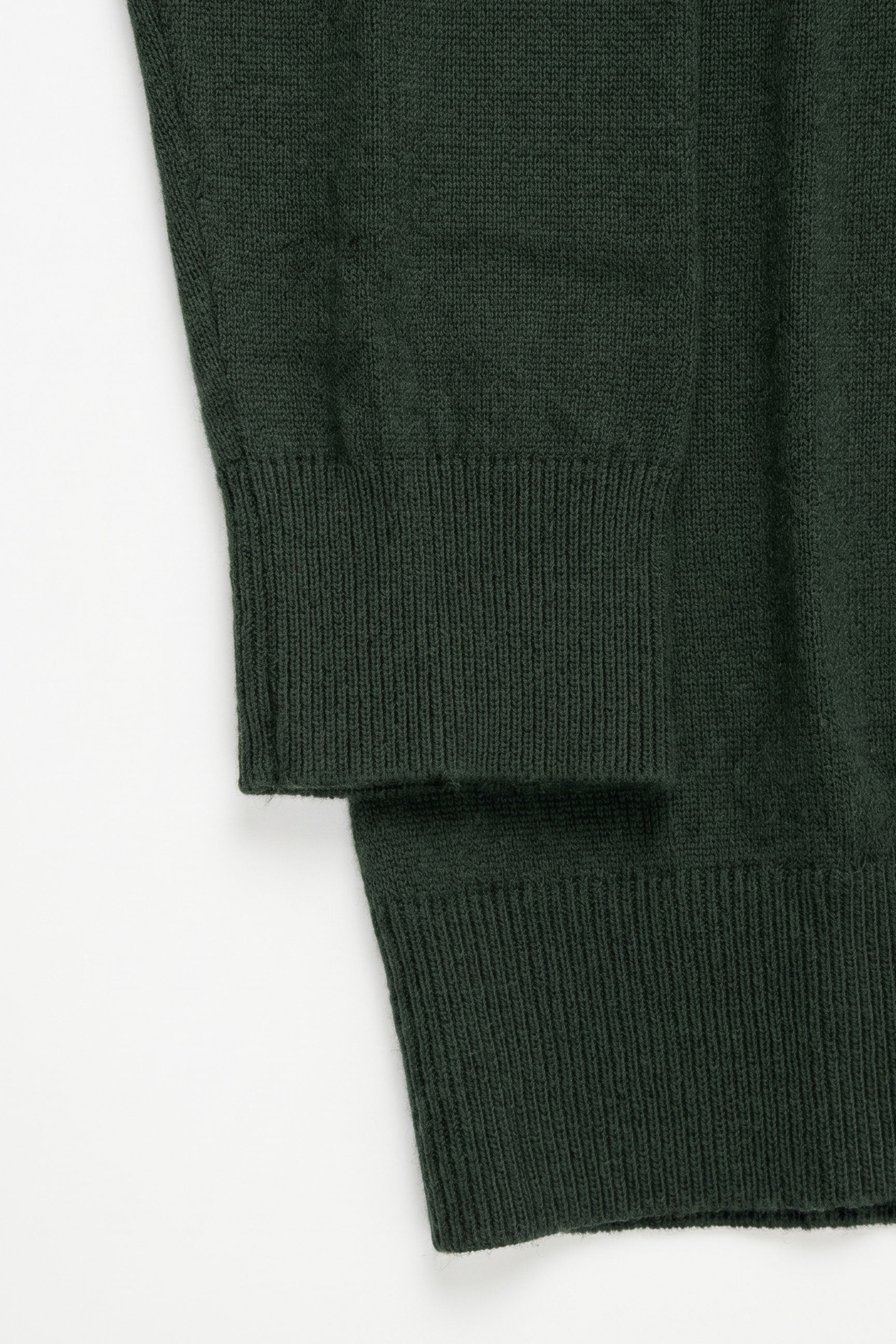 Men’s Green Turtleneck Sweater Soft Viscose Blend Long Sleeve Knit Pullover