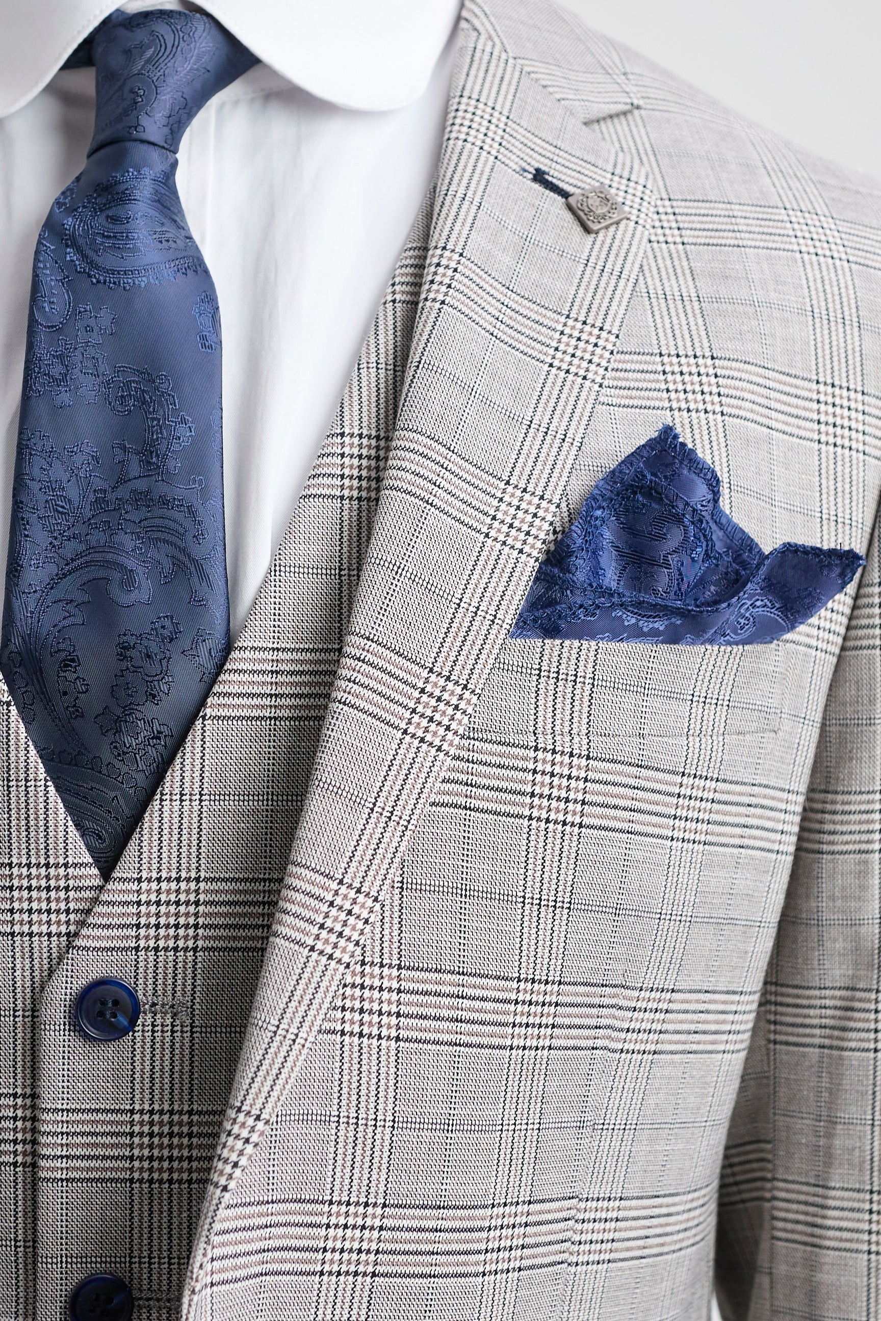 Hugo Men's Light Grey 3-Piece Suit with Navy Blue Check and Velvet Trims