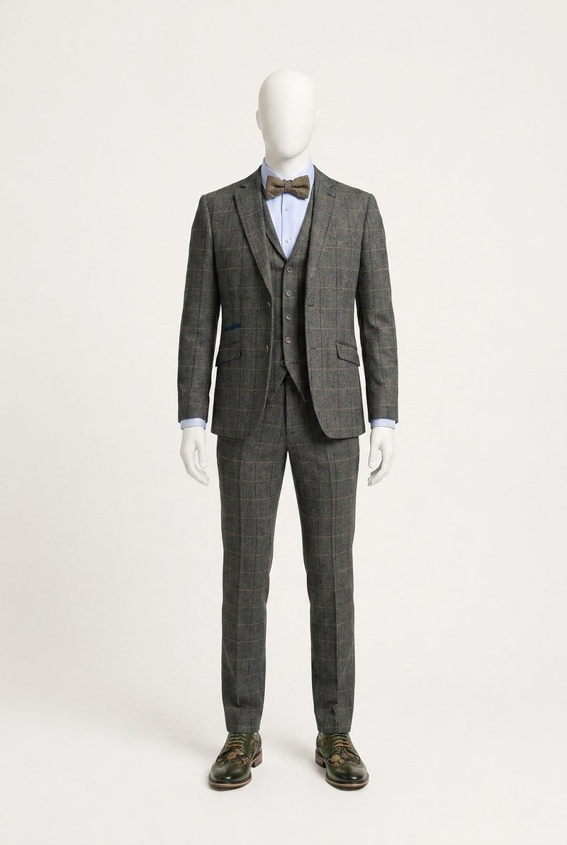Rustic — Grey Check Bow Tie Groom — photo 1