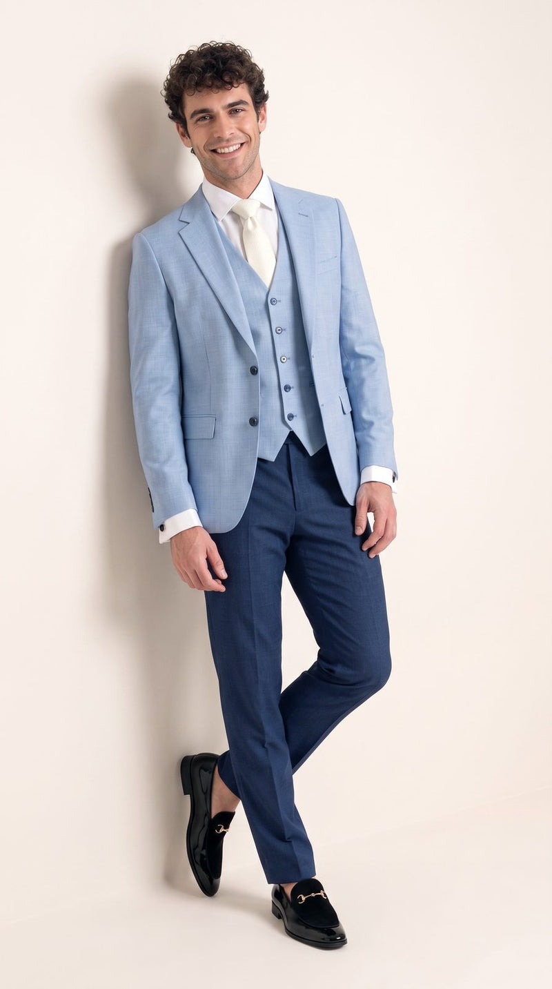Summer — Light Blue Contrast Groom — photo 3