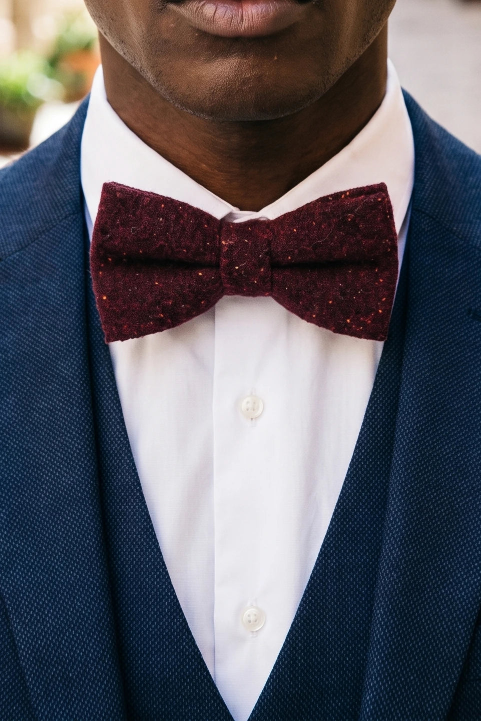 Men’s Burgundy Tweed Wool Blend Bow Tie