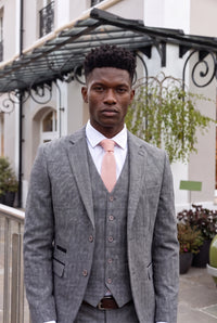 Men’s Pink Knitted Tie with Flat Square End