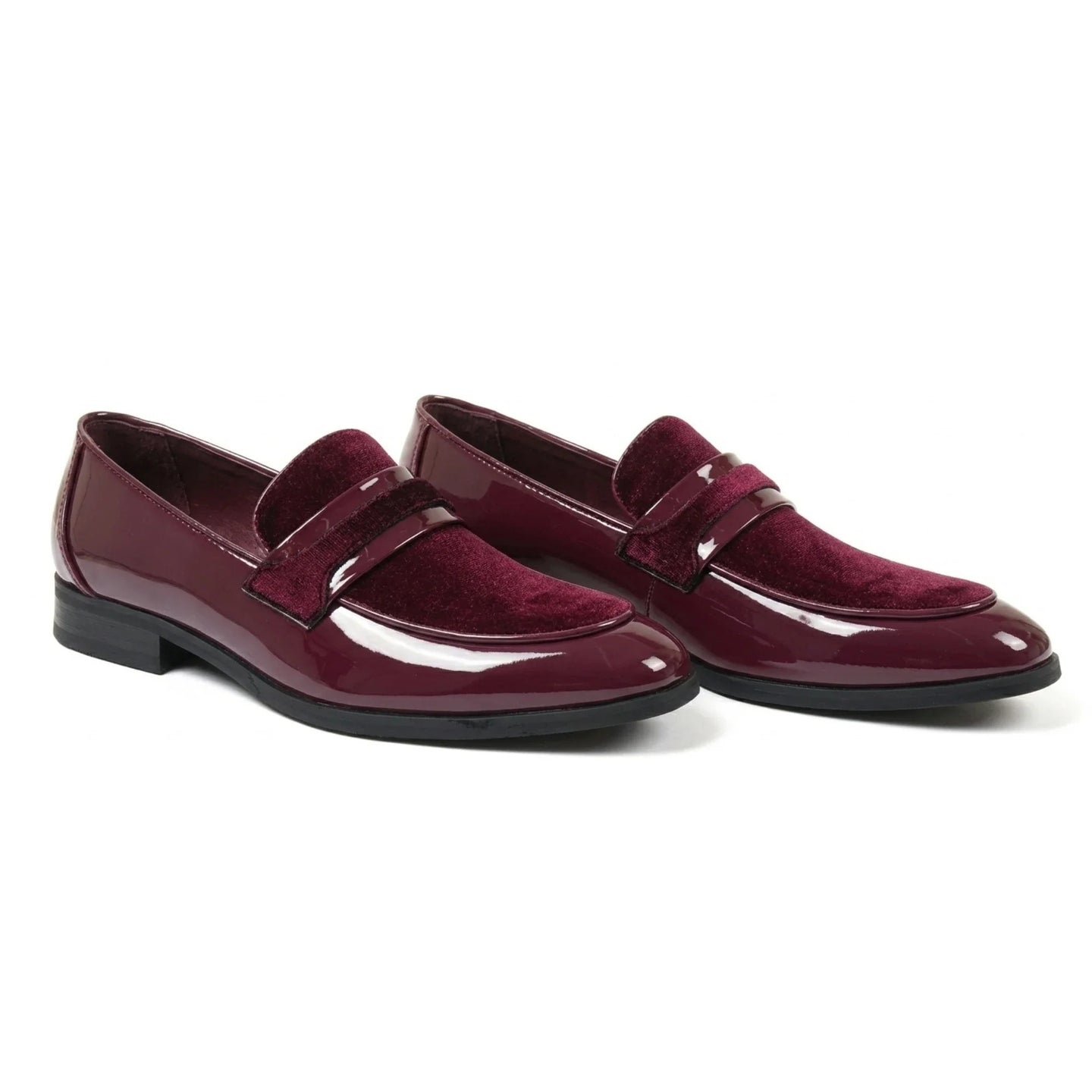 Men's Slip On Vegan Leather Velvet Detailed Patent Loafers