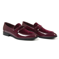 Men's Slip On Vegan Leather Velvet Detailed Patent Loafers