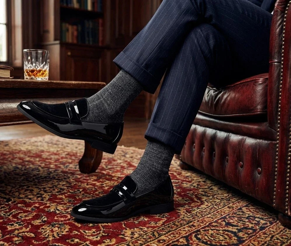 Men's Slip On Vegan Leather Velvet Detailed Patent Loafers
