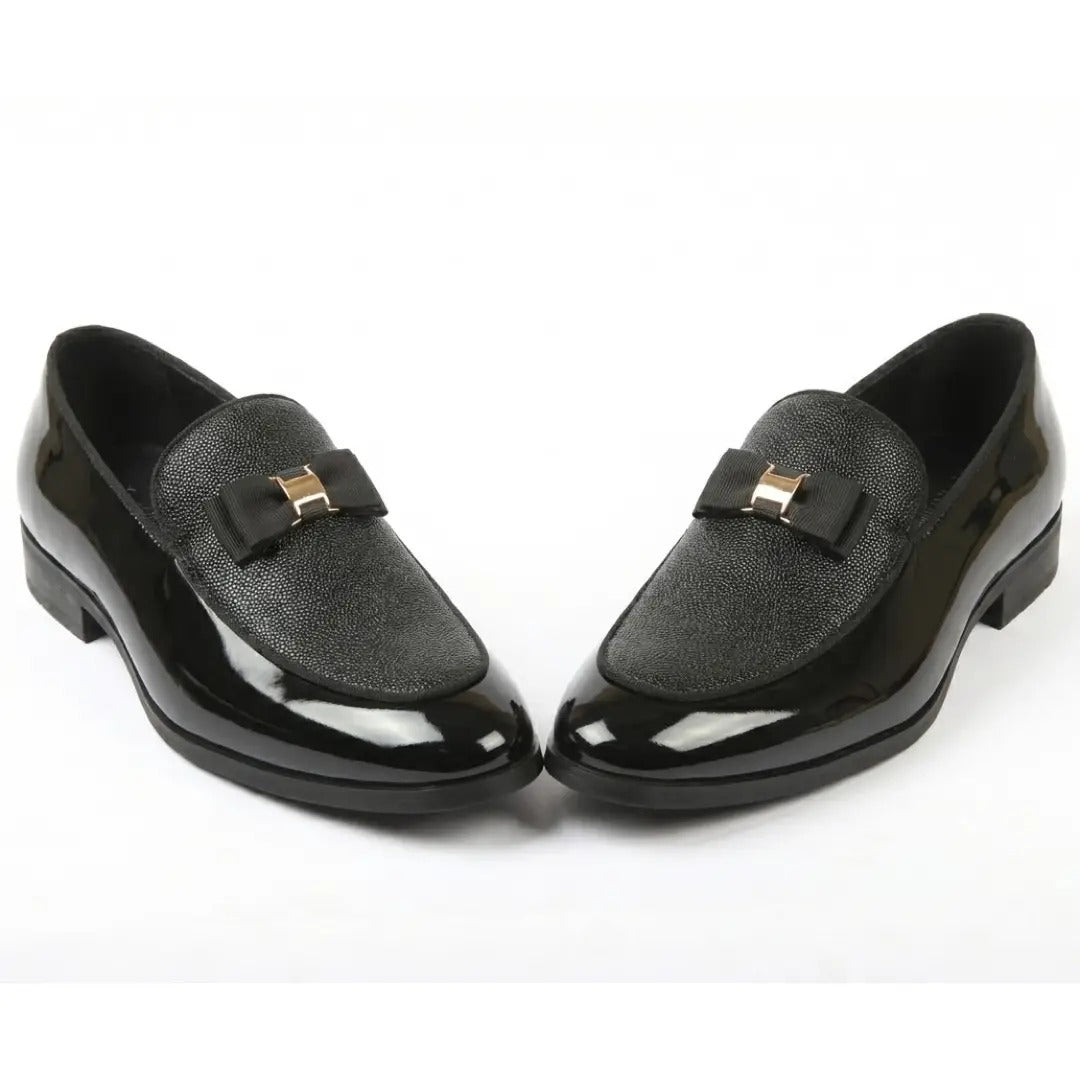 Men's Textured Front Iconic Buckle Bow Loafers