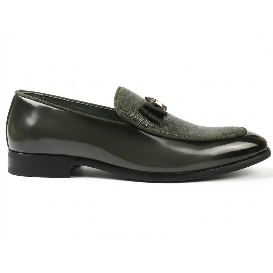 Men's Textured Front Iconic Buckle Bow Loafers