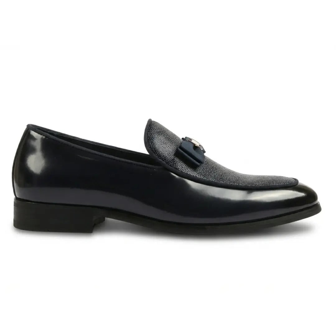 Men's Textured Front Iconic Buckle Bow Loafers
